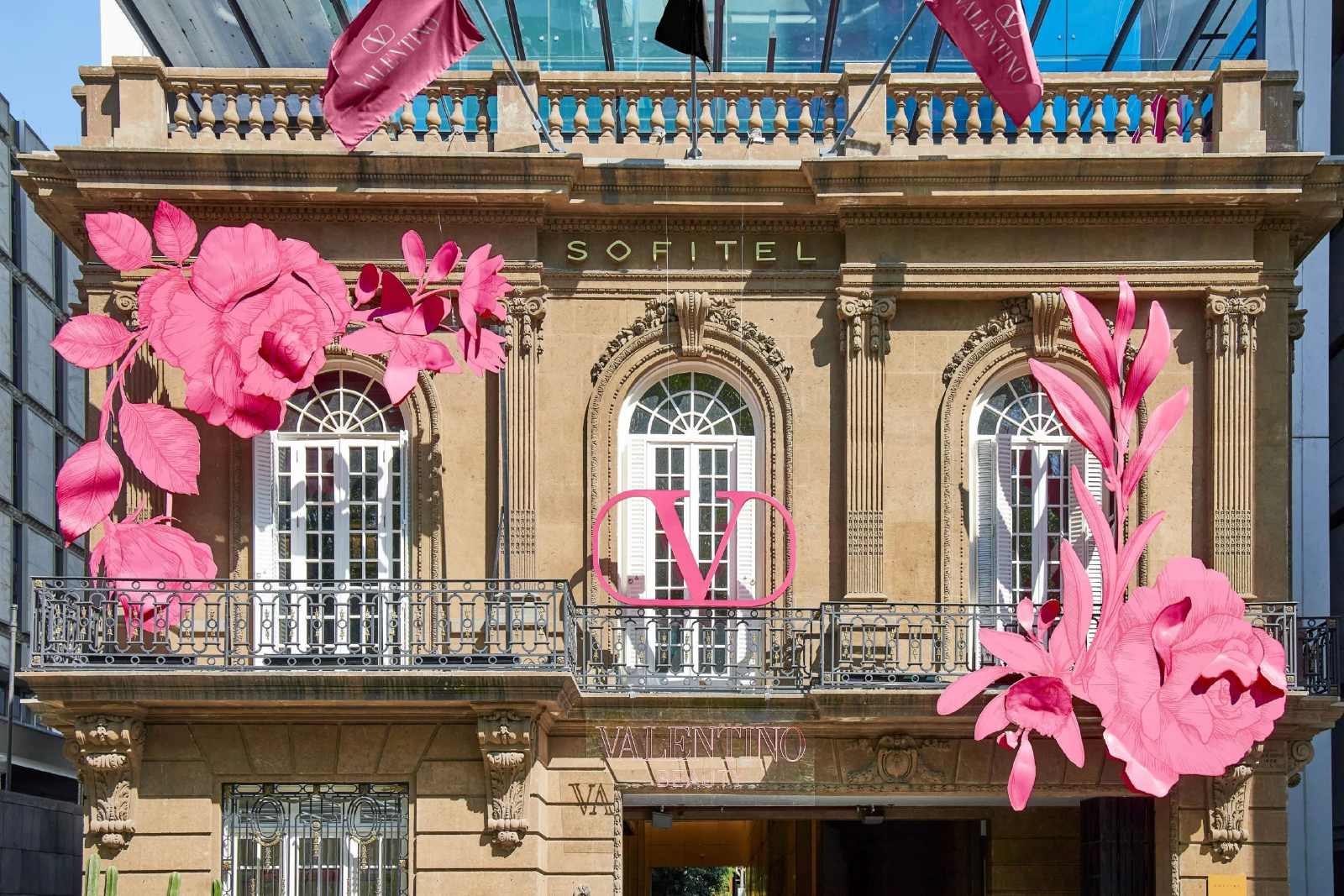 Valentino - © TOCINO & AGUACATE